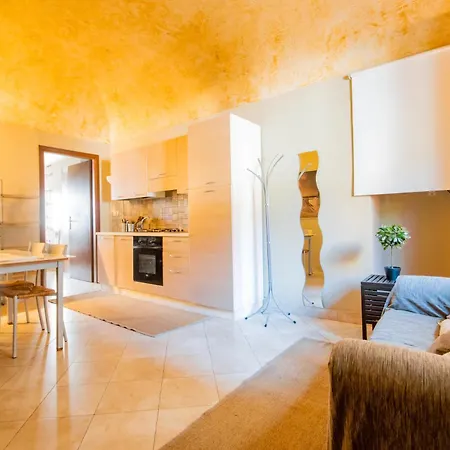 Calandra House - In The Center * Turin